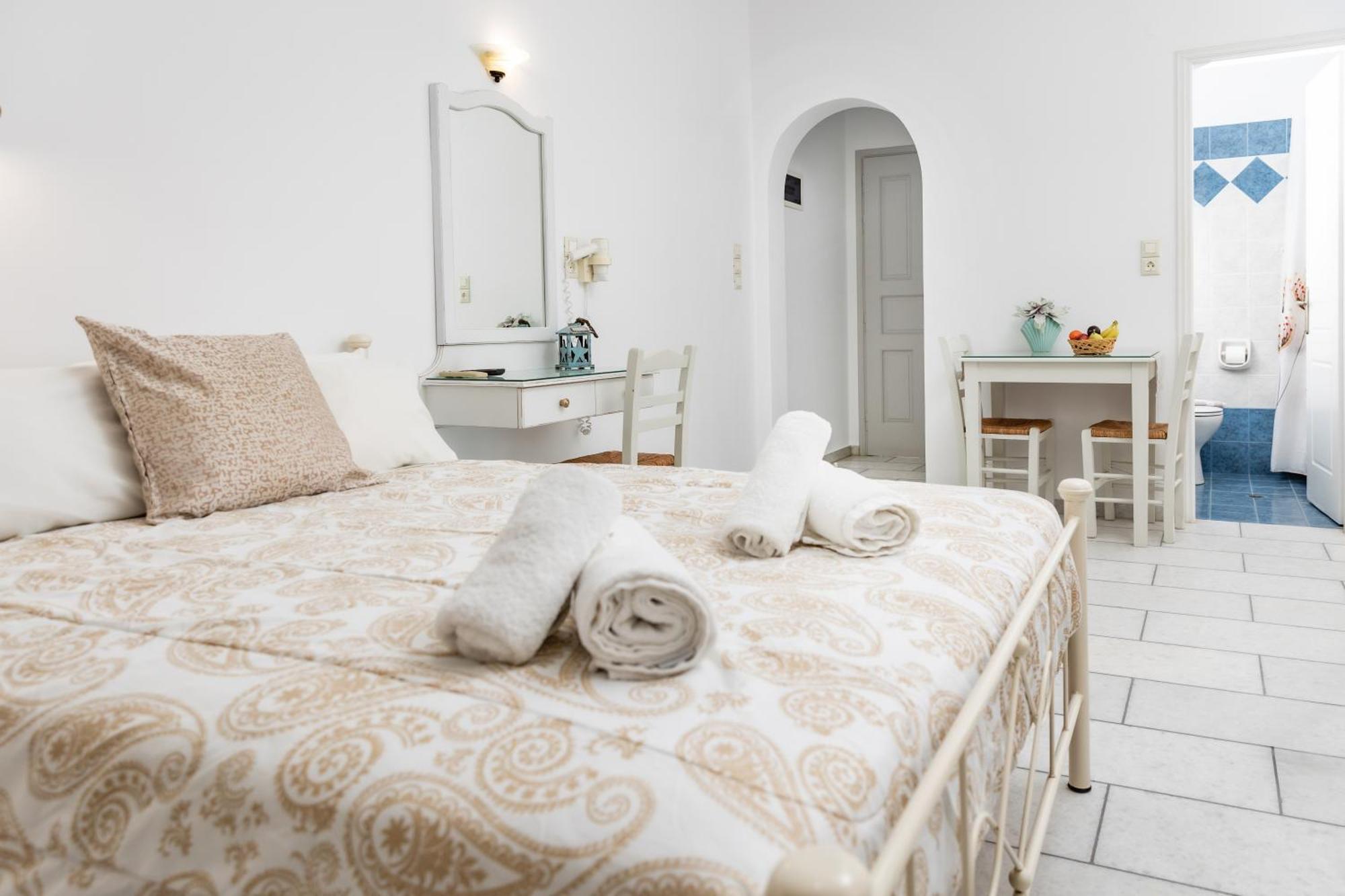 Depis Studios & Apartments Naxos City Exterior foto